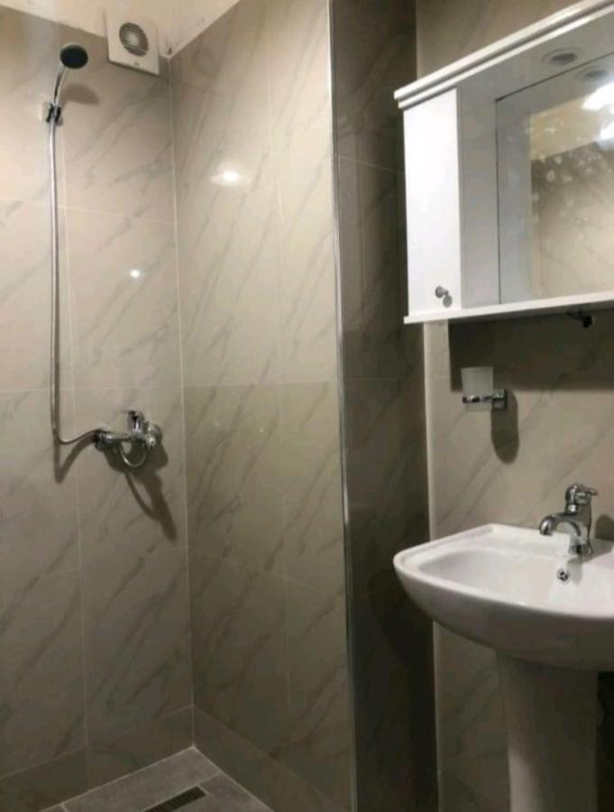 Miziriguesthouse Gjirokaster Luaran gambar
